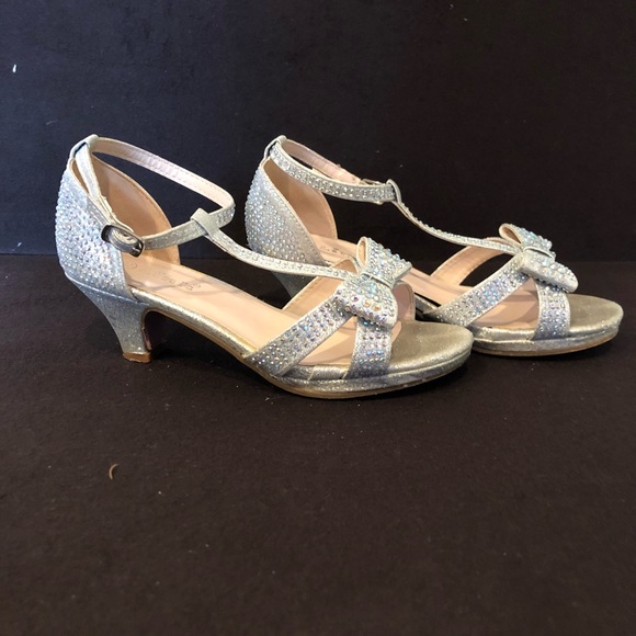 Girls Rhinestone Leatherette Open Toe Strappy Ankle T Strap Kitten Heel Sandal - Picture 3 of 7